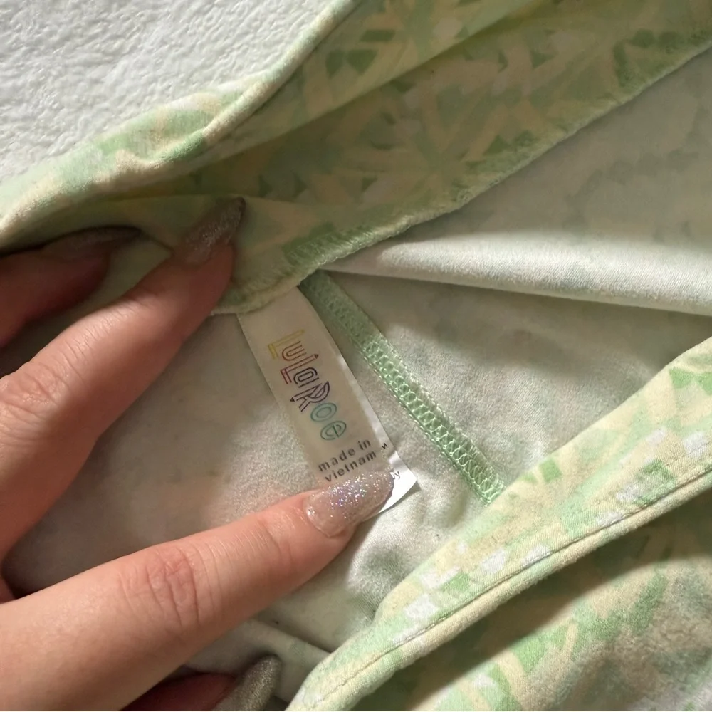 LuLaRoe Mint and Cream Patterned Leggings